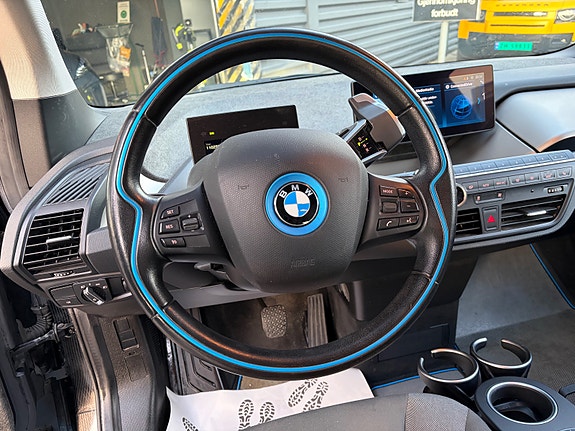 BMW i3 16 of 27