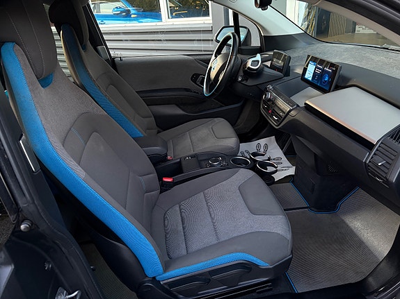 BMW i3 12 of 27