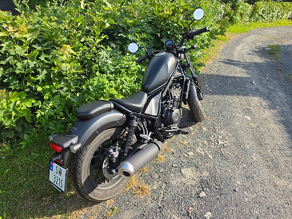 Honda CMX 500 Rebel 2 of 5