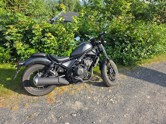 Honda CMX 500 Rebel 3 of 5