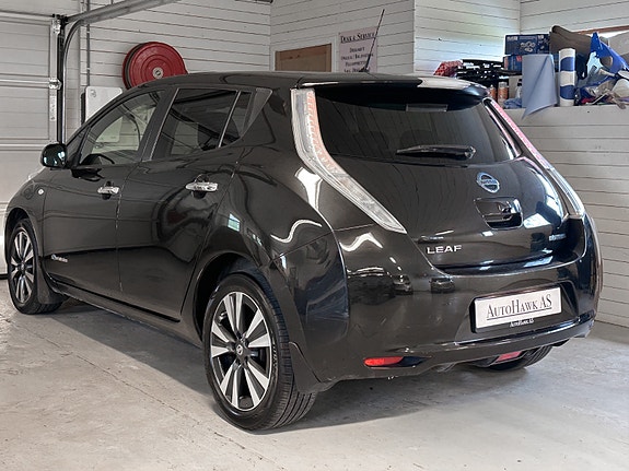 Nissan Leaf 3 of 30