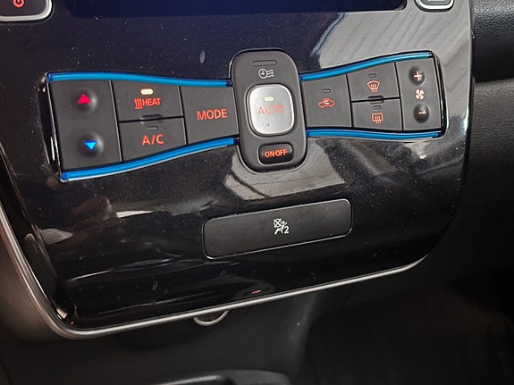 Nissan Leaf 17 of 30