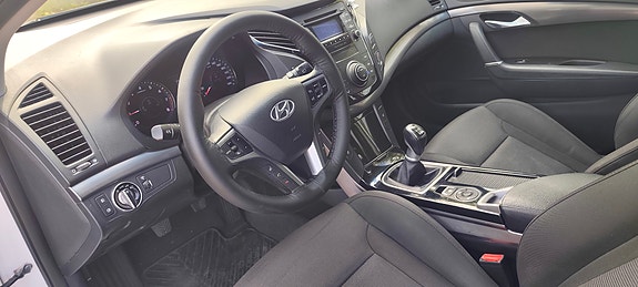 Hyundai i40 13 of 30
