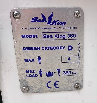 Seaking 360 med 9,9 hk Suzuki, stereo og båthenger 16 of 16