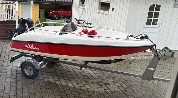 Seaking 360 med 9,9 hk Suzuki, stereo og båthenger 3 of 16