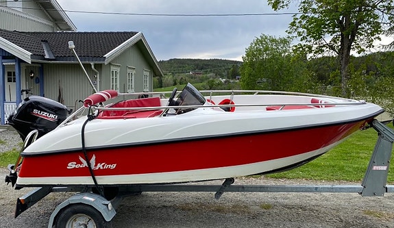 Seaking 360 med 9,9 hk Suzuki, stereo og båthenger 4 of 16