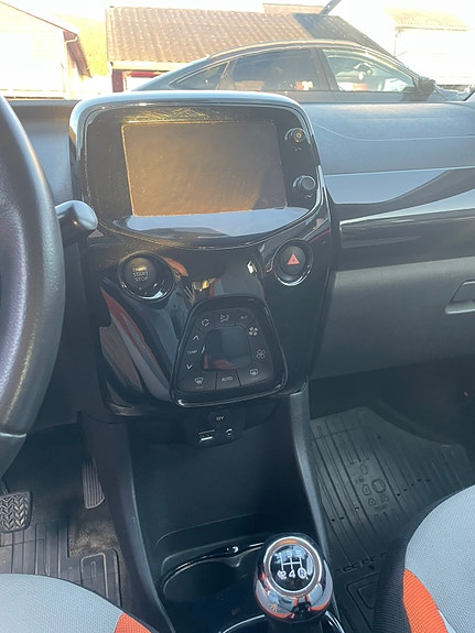 Toyota Aygo X 9 of 13