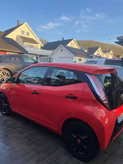Toyota Aygo X 4 of 13