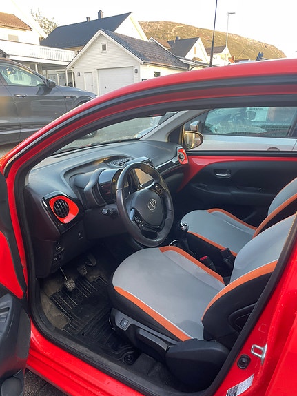 Toyota Aygo X 8 of 13