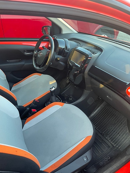 Toyota Aygo X 6 of 13