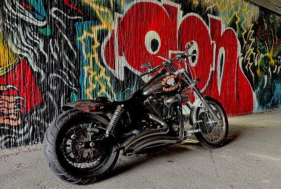 Harley-Davidson DYNA WIDE GLIDE