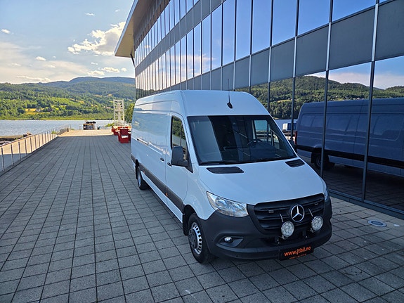 Mercedes-Benz Sprinter 516 5 of 24