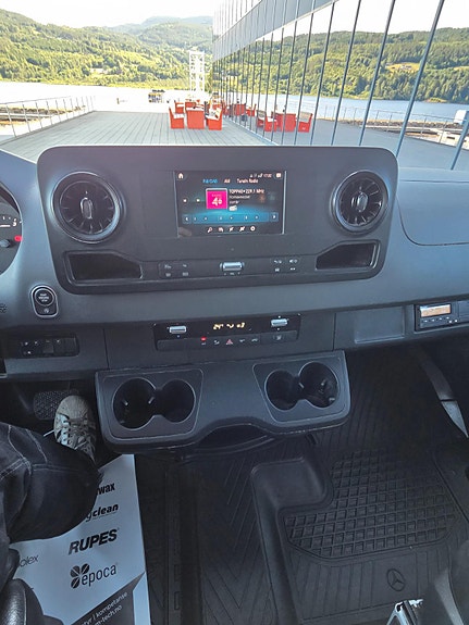 Mercedes-Benz Sprinter 516 19 of 24