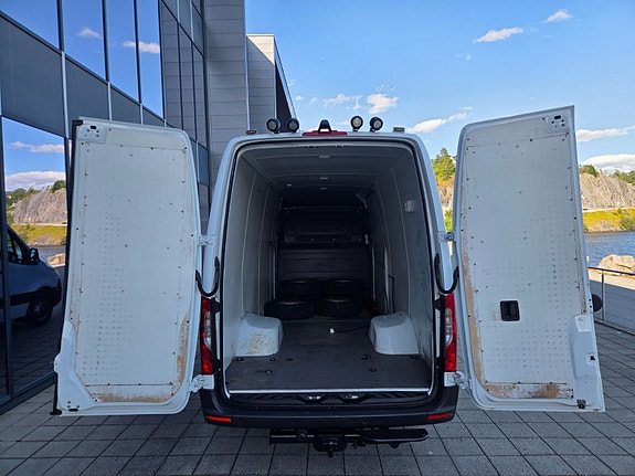 Mercedes-Benz Sprinter 516 12 of 24