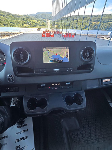 Mercedes-Benz Sprinter 516 21 of 24