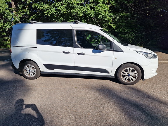 Ford Transit Connect 4 of 13
