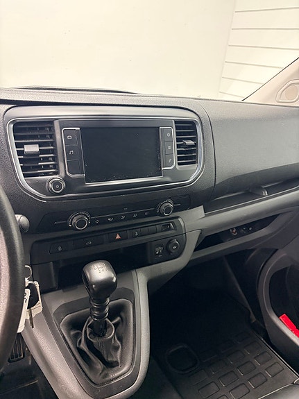 Peugeot Expert 15 of 20