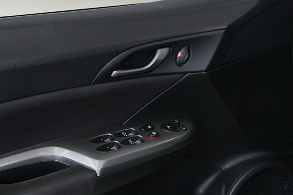 Honda Civic 23 of 30