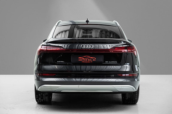 Audi e-tron Sportback 5 of 27
