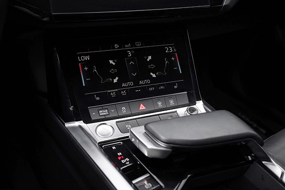 Audi e-tron Sportback 14 of 27
