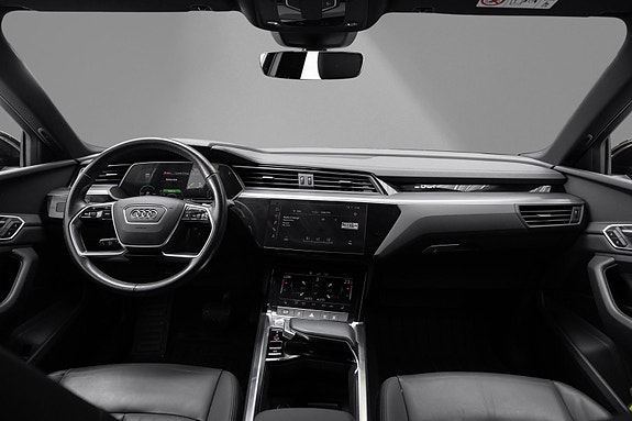 Audi e-tron Sportback 17 of 27