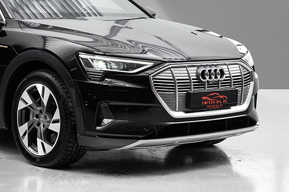 Audi e-tron Sportback 9 of 27