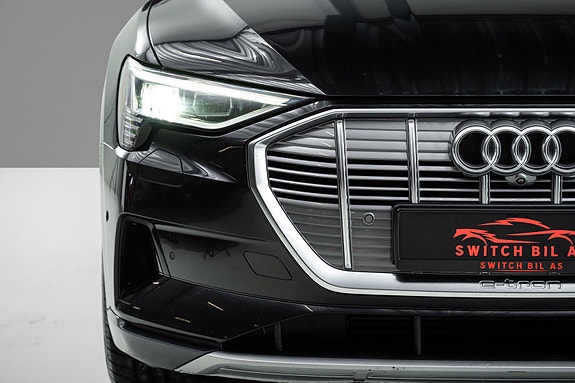 Audi e-tron Sportback 3 of 27