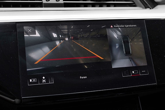 Audi e-tron Sportback 13 of 27