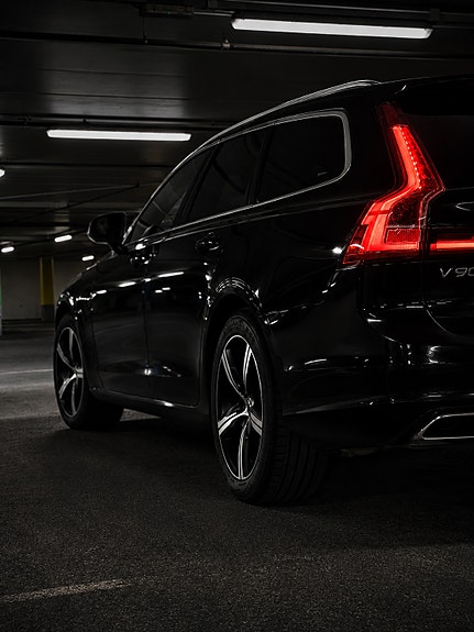 Volvo V90 8 of 30