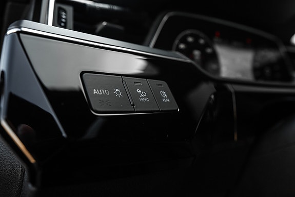 Audi e-tron Sportback 22 of 30