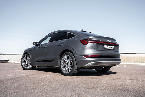 Audi e-tron Sportback 15 of 30