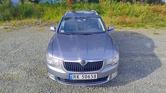 Skoda Superb 6 of 30