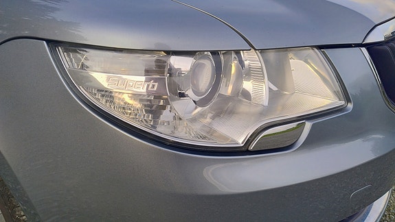 Skoda Superb 15 of 30