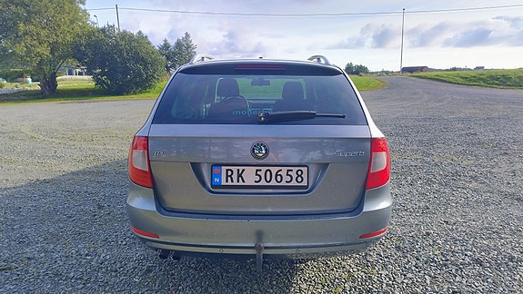 Skoda Superb 5 of 30