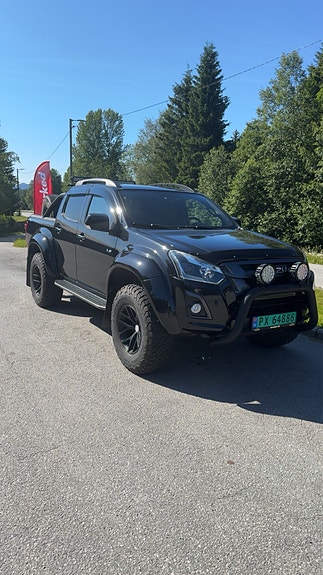 Isuzu D-max 15 of 15