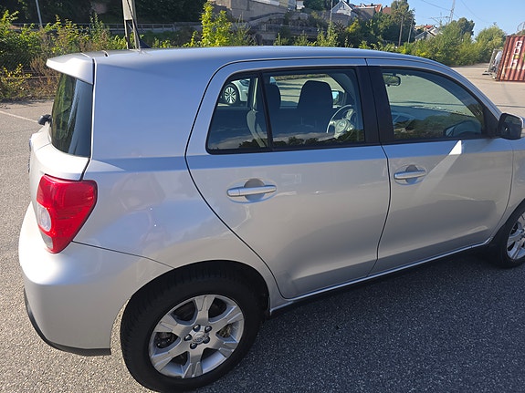 Toyota Urban Cruiser 5 of 30