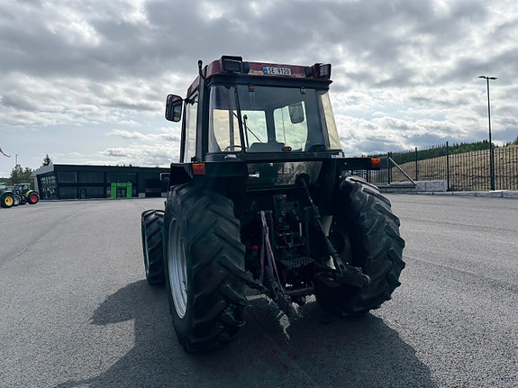 CASE IH 4240 XL 10 of 30