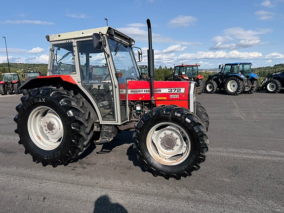 Massey Ferguson 372 25 of 30