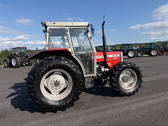 Massey Ferguson 372 18 of 30