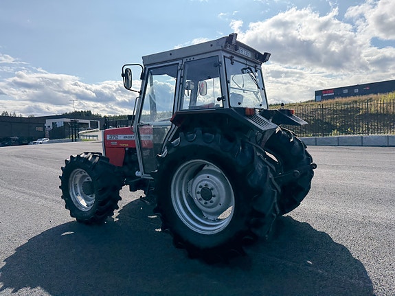 Massey Ferguson 372 9 of 30