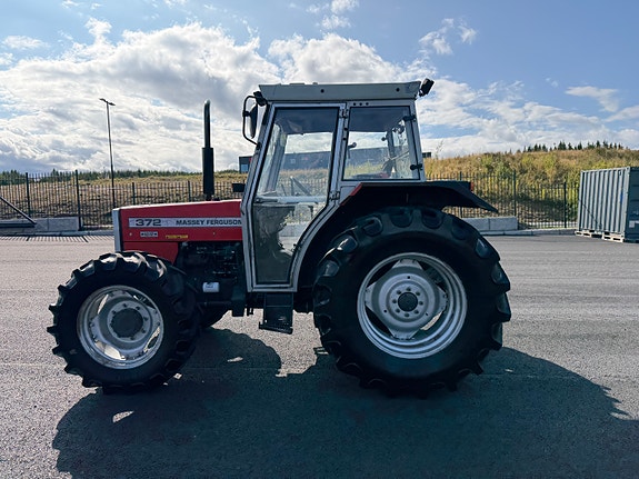 Massey Ferguson 372 6 of 30