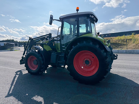 CLAAS ARION 640 9 of 30