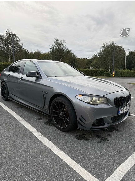 BMW 520d 2 of 14