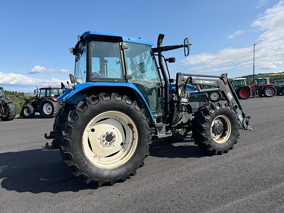 New Holland TS 115 19 of 30