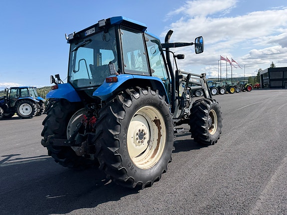 New Holland TS 115 15 of 30