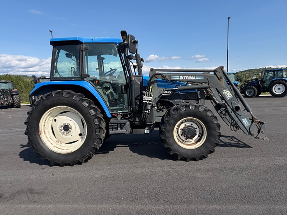 New Holland TS 115 22 of 30