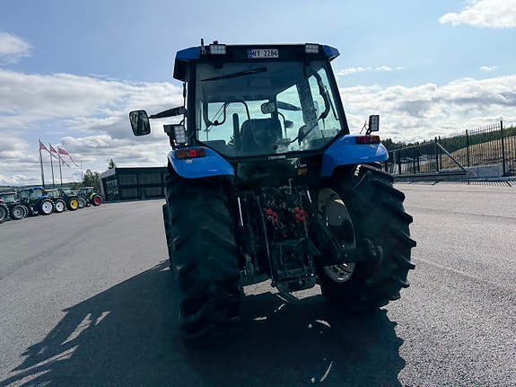 New Holland TS 115 13 of 30