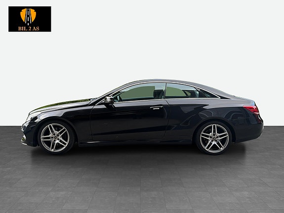Mercedes-Benz E220 2 of 27