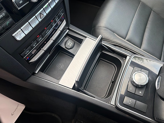 Mercedes-Benz E220 21 of 27