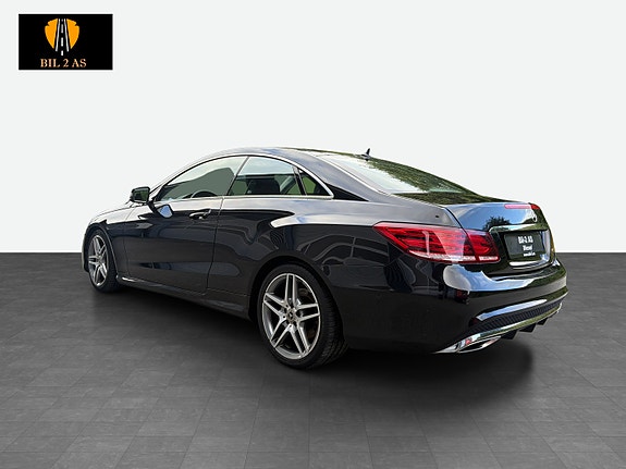 Mercedes-Benz E220 3 of 27